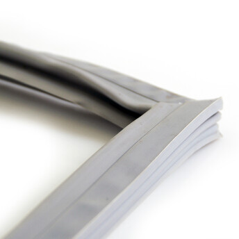 Horeca Parts - Uszczelka drzwi 495x395 mm - Stół chłodniczy Hendi 232019 (ESL3801), 232026 (ESL3851), 232033 (ESL3852), 232804 (ESL3800), 232859 (ESL3831), 232897 (ESL3853GR ), 956359, W0404902 (Atosa, Szron, Invest Horeca, Chłodnictwo Bochnia, Probox, Ngastro, Gel-o-mat, T4all)