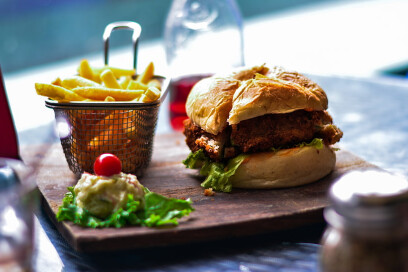 Fast Food, czyli w co wyposażyć bar szybkiej obsługi
