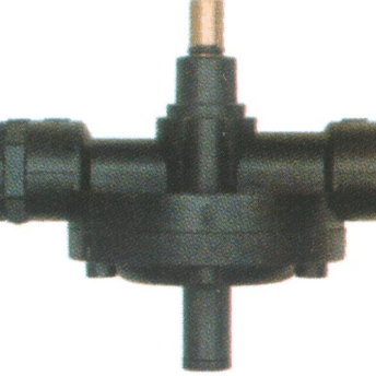 Horeca Parts - Membranowa pompa dozująca typ 2001 do nabłyszczacza, wlot 4×6 mm, przyłącze ciśnieniowe 11 mm, wylot 8 mm, zawór zwrotny PTFE, sprężyna 1 mm, kod VNR/D3, waga 0,164 kg - Germac