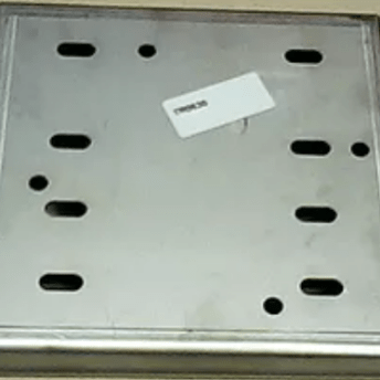 Horeca Parts - Uchwyt pompy PIASTRA SUPP. POMPA PL LAV PR T N, waga 0,880 kg - Zmywarka Silanos