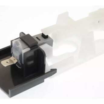 Horeca Parts - Przełącznik blokujący on/off - Sokowirówka Robot Coupe J100 (39988)
