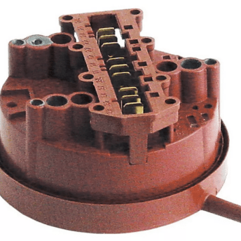 Horeca Parts - Hydrostat 40/25 57/37 125/105mbar podłączenie 6mm śr. 79mm - Zmywarka Hobart (5021403)